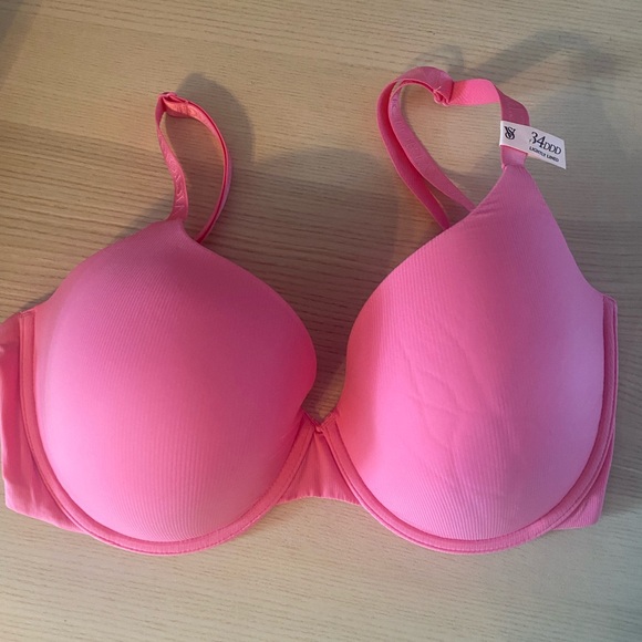 Victorias Secret 34DDD Lightly Lined Micro-Rib Demi Bra
26805106 - Picture 2 of 3